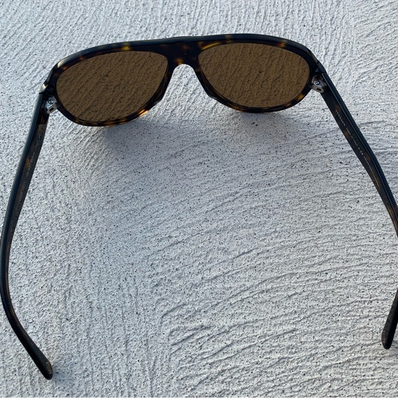 Versace Sunglasses Polarized - Picture 7 of 8